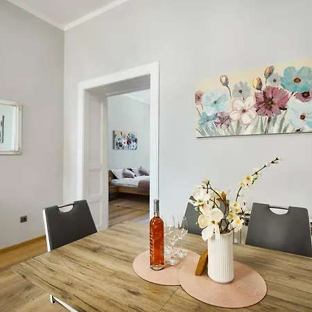 City Twenty 2Bdr Apartment By Irundo Záhřeb Exteriér fotografie